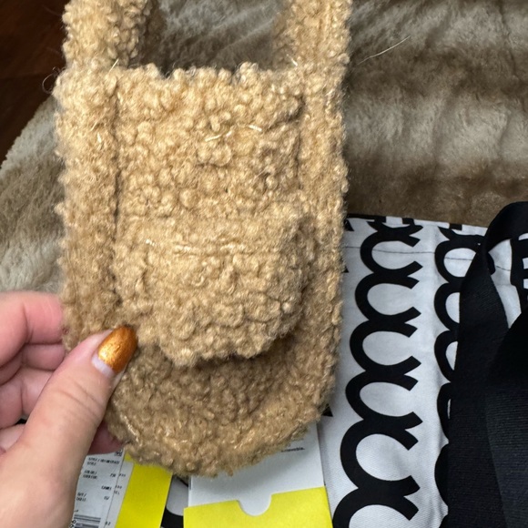 MARC JACOBS The Teddy Crossbody Tote Bag Mini - Picture 6 of 11